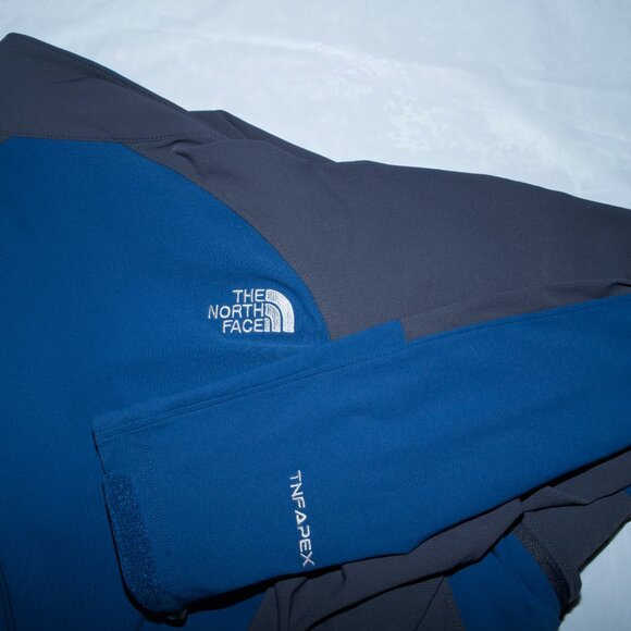 North Face sweater - Picture 4 of 4